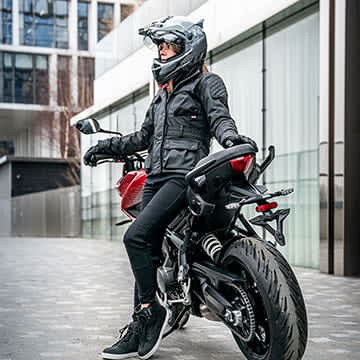 Triumph Beeline ルナビゲーションシステム | For the Ride